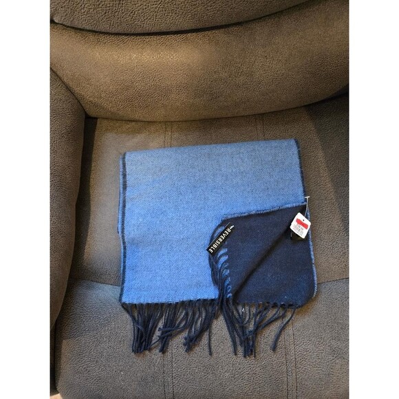 New PRONTO UOMO Acrylic Scarf Blue/Light Blue Color Fringe Rectangle - Picture 1 of 3